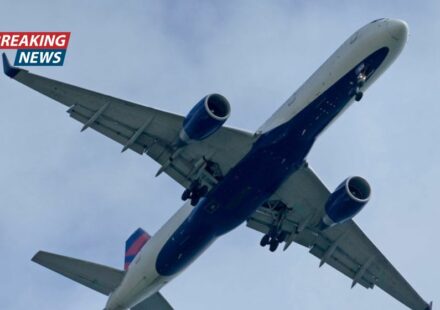 Delta crew aborts landing at Boston Logan, FAA probing incident