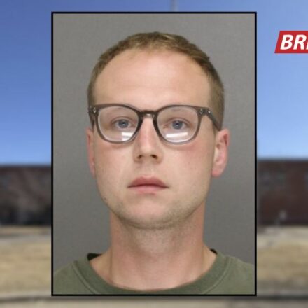 'You're gonna die': Man heard a woman yelling at her kids so he went to her house and stabbed her to death, police say